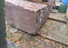 Bloki granitowe